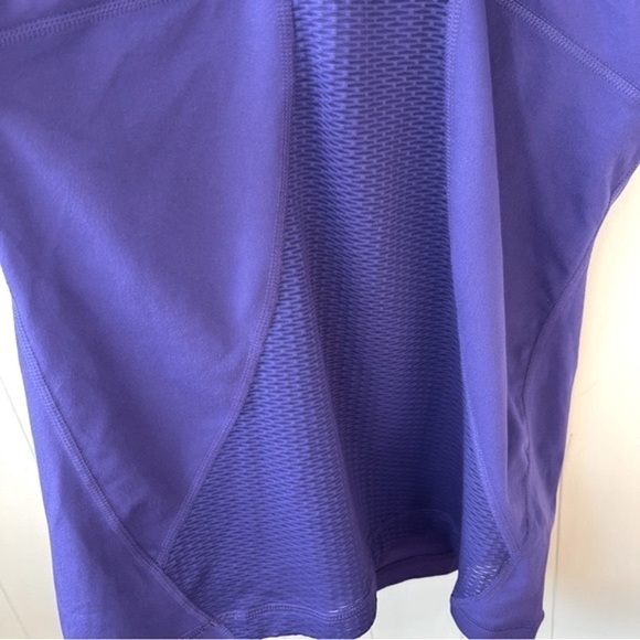 Adidas Women's Purple Criss Cross Workout Tank Top, Size Small. - Picture 9 of 11